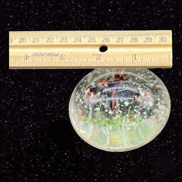 Art Glass Paperweight Cherry Tree w White Dots Round Sphere Vintage Glass 2.5”W - Picture 10 of 12